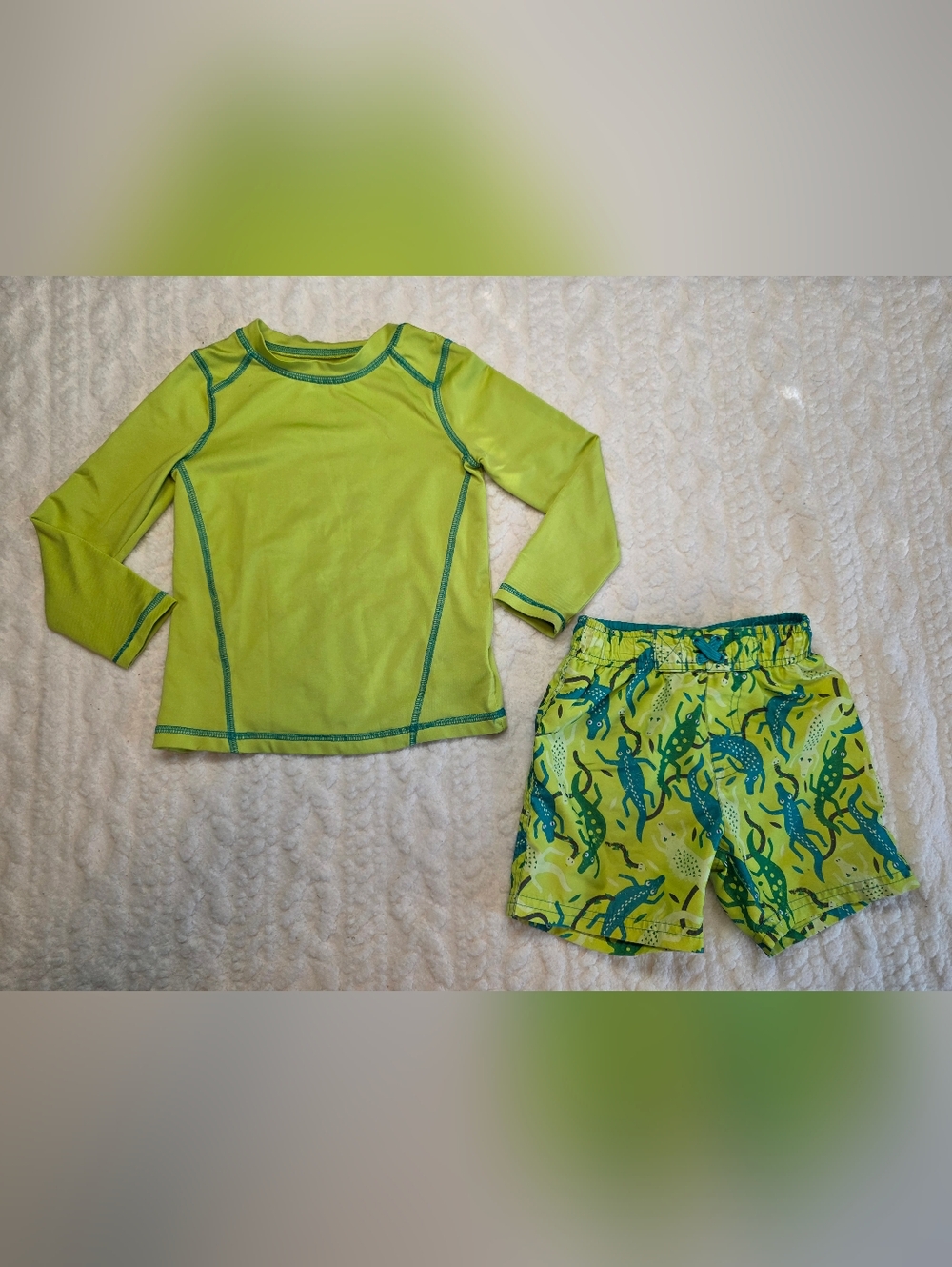 Cat & Jack Boys 2 Pc Swim Set 3T Green Rash Guard Alligator Trunks